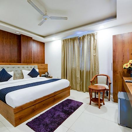 Glory Inn Near Delhi International Airport 뉴델리 외부 사진