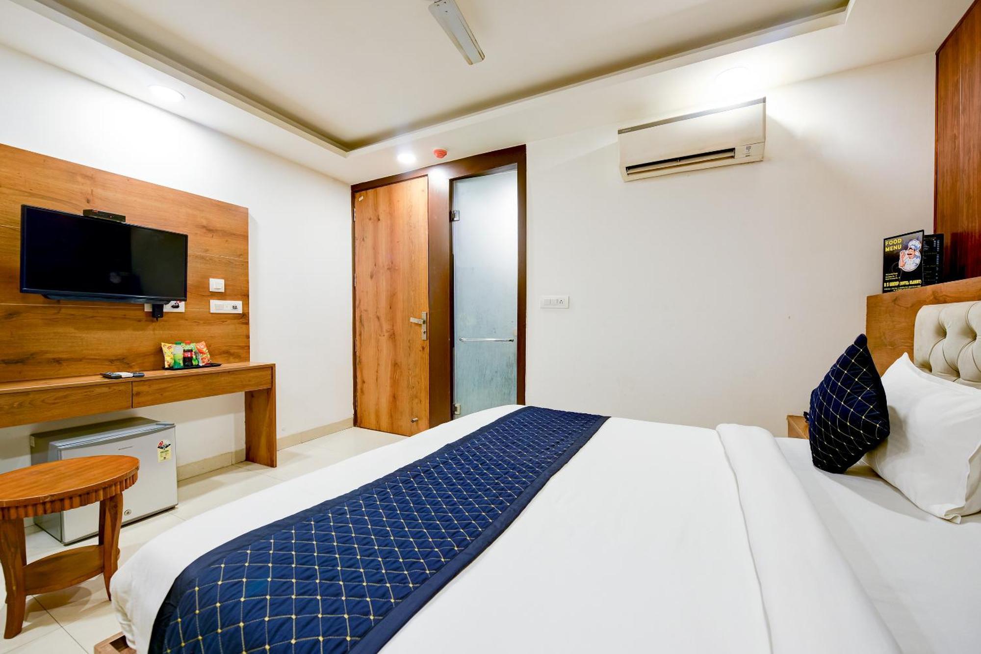 Glory Inn Near Delhi International Airport 뉴델리 외부 사진