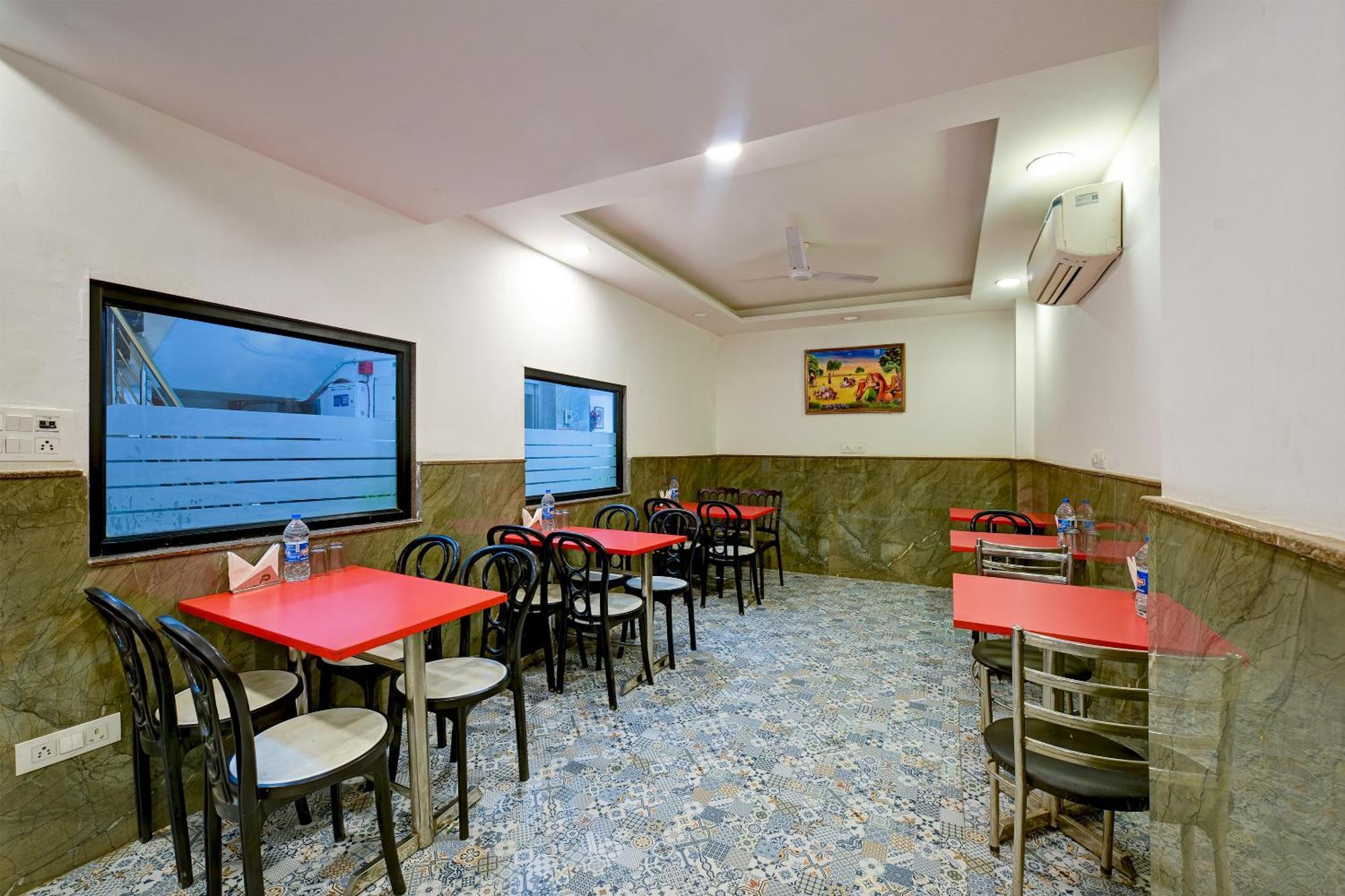 Glory Inn Near Delhi International Airport 뉴델리 외부 사진