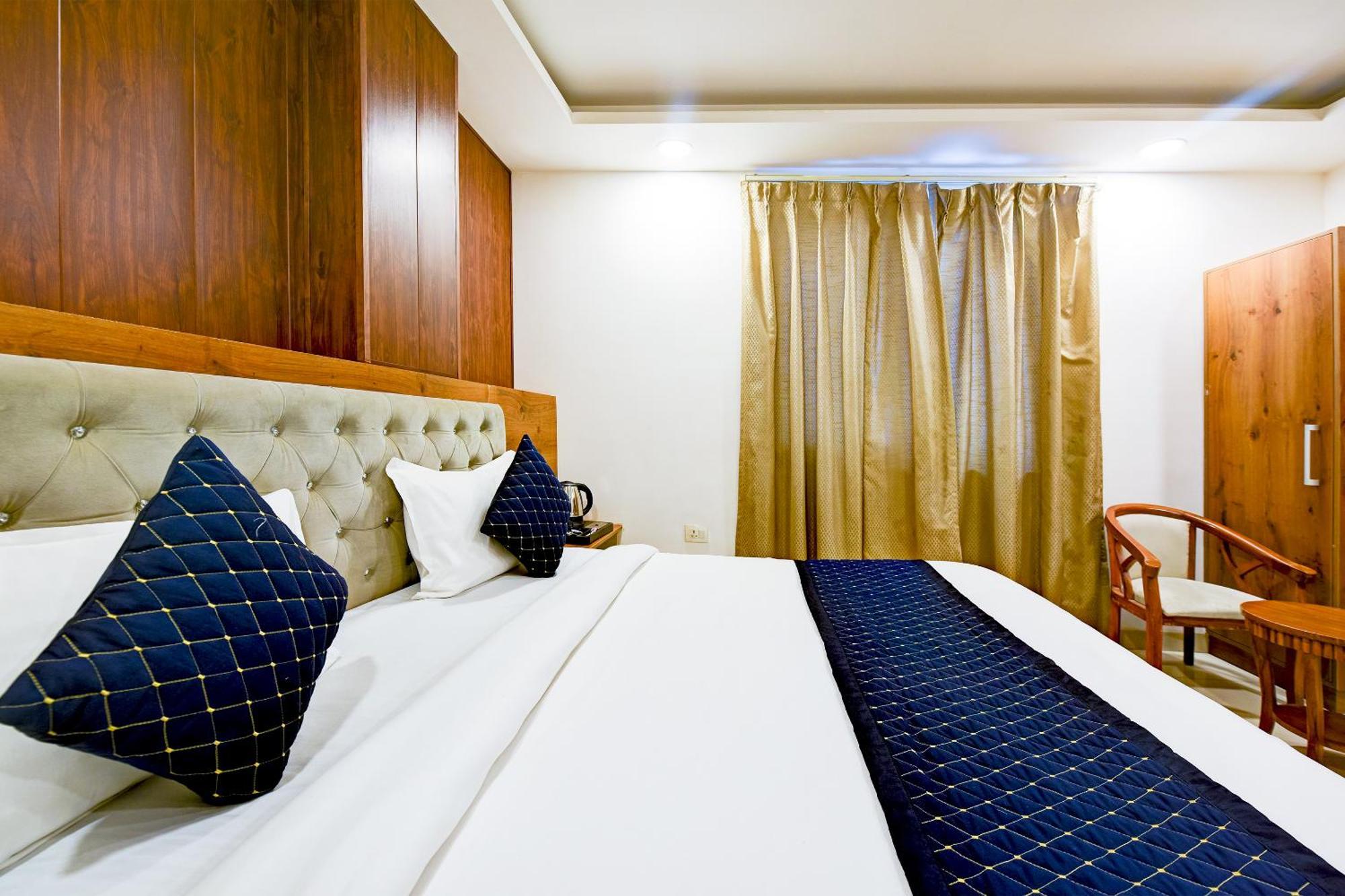 Glory Inn Near Delhi International Airport 뉴델리 외부 사진