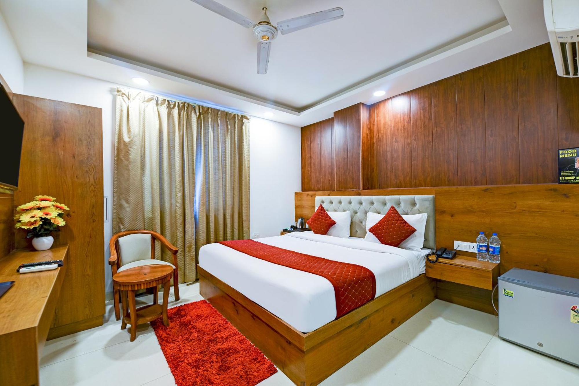 Glory Inn Near Delhi International Airport 뉴델리 외부 사진
