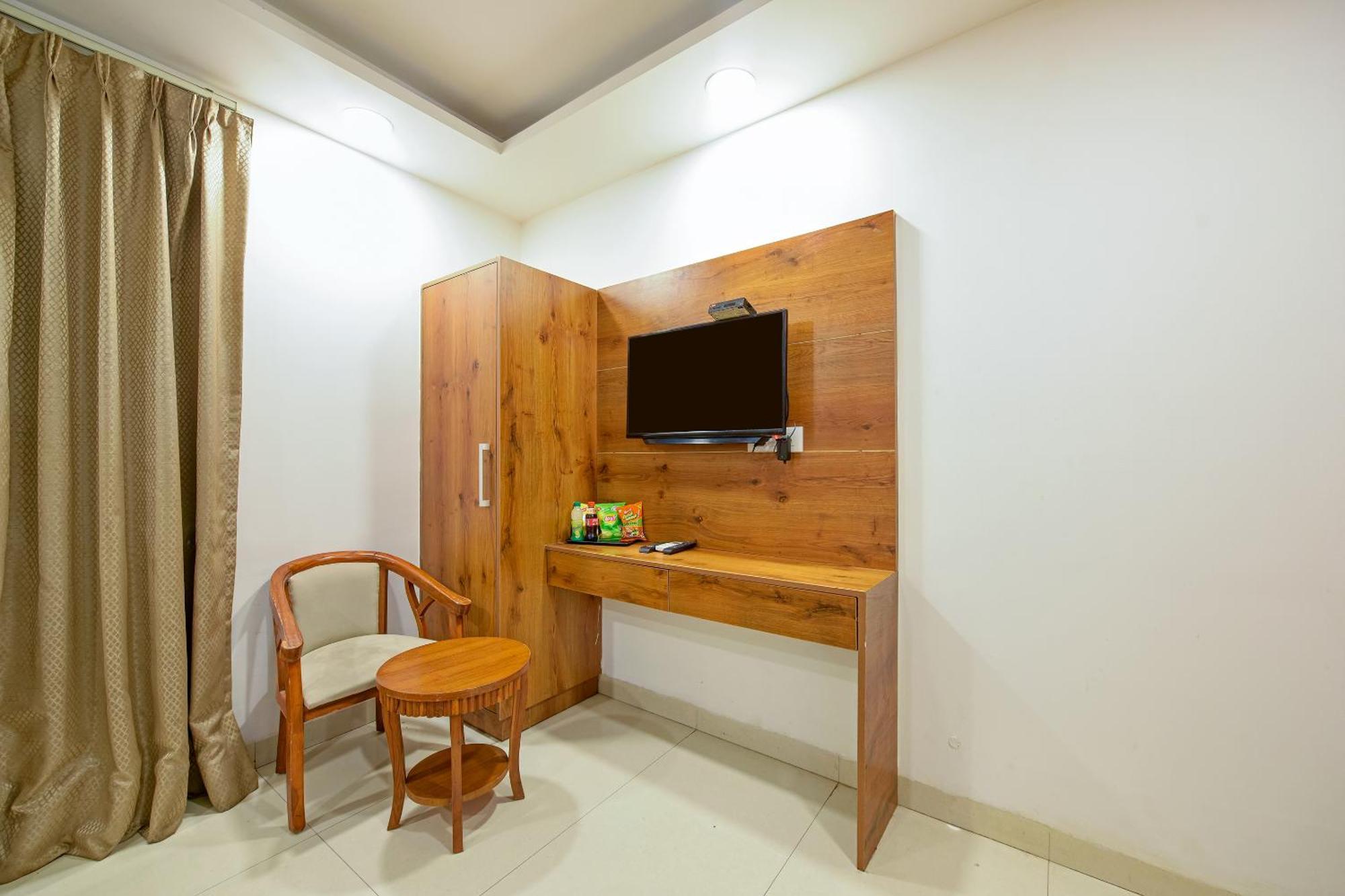 Glory Inn Near Delhi International Airport 뉴델리 외부 사진